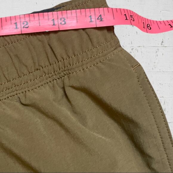 5.11 Tactical Train To Hunt Challenge Shorts Size Small Gorpcore Hiking Outdoors - Picture 9 of 11